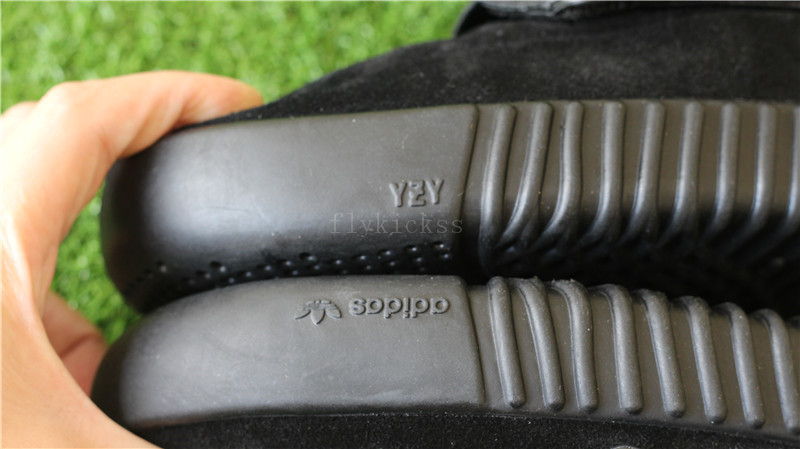 Adidas Yeezy Boost 750 Triple Black